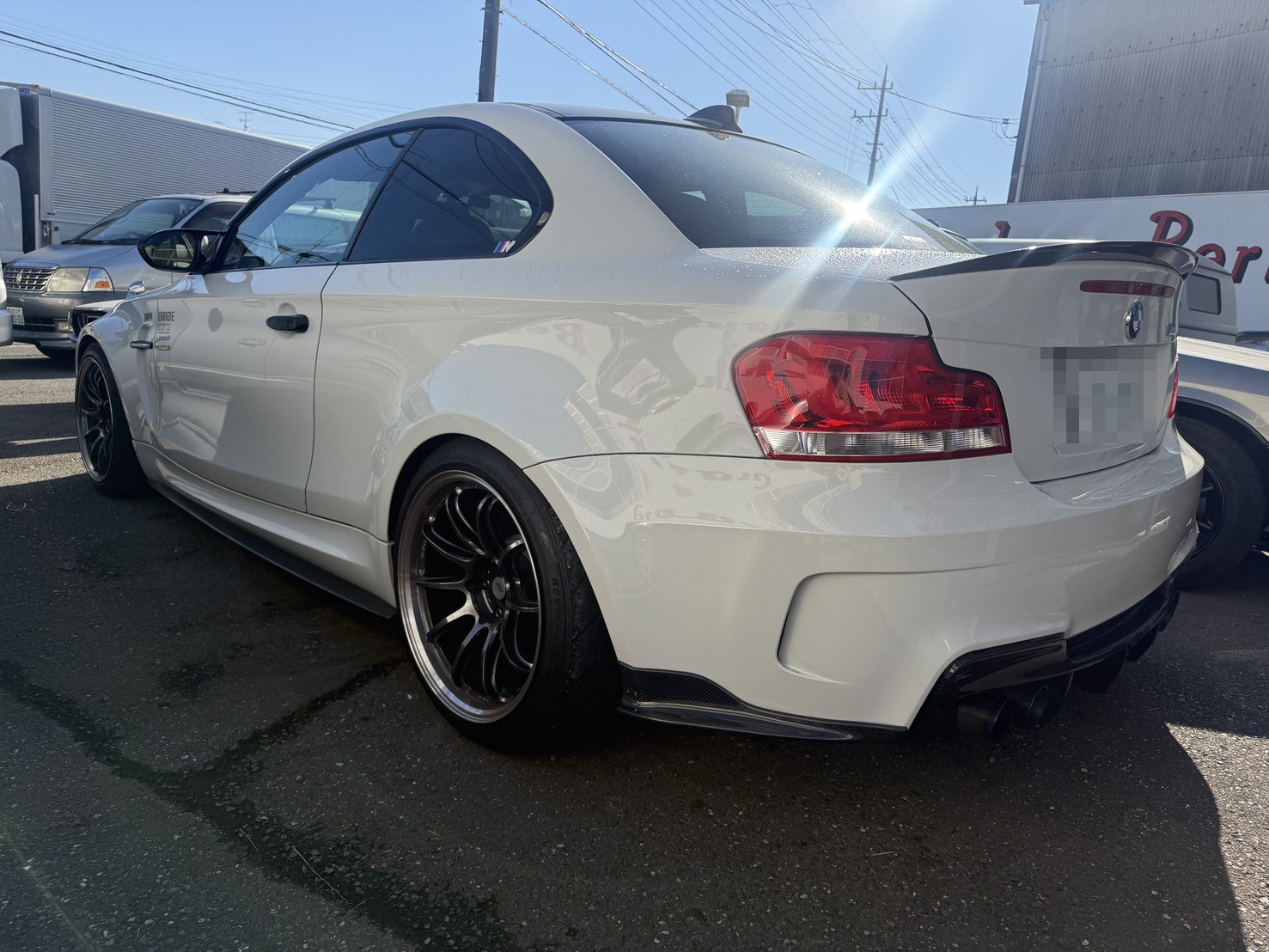 BMW 1シリーズMクーペ E82 2012年式 カーボンエアロ・社外ホイール装着車（大阪府で買取した実車・リア）